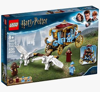 LEGO Beauxbatons’ Carriage: Arrival at Hogwarts
